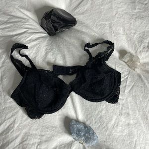 Black lace Victoria Secret Bra
